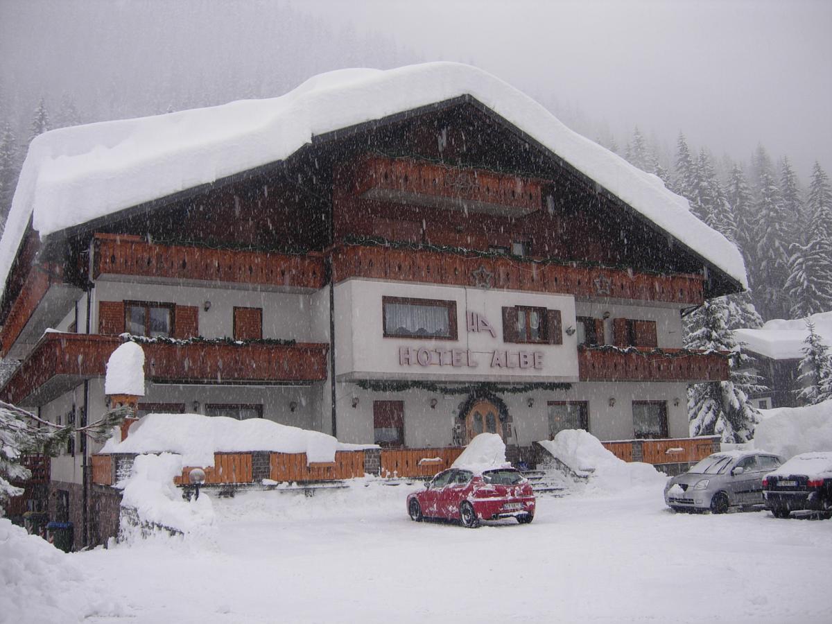 Hotel Albe Rocca Pietore Bagian luar foto