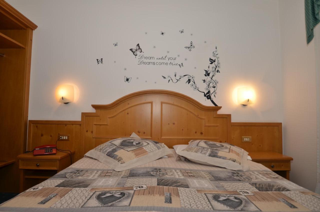 Hotel Albe Rocca Pietore Bagian luar foto